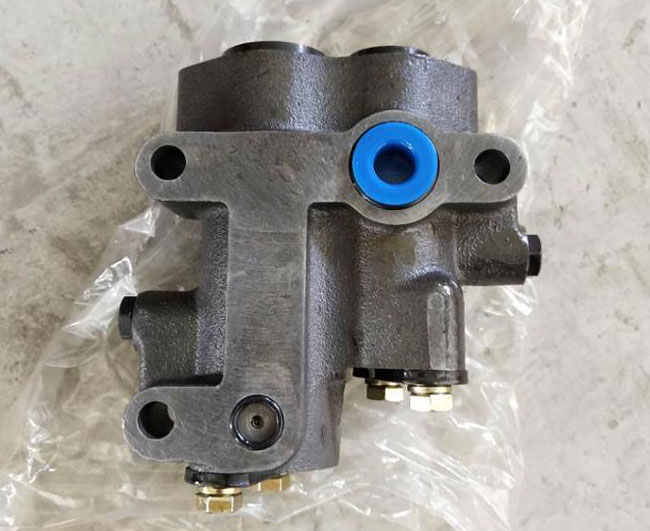 推土機零件安全閥 SHANTUI SD16/SD22/SD32 推土機零件安全閥 SHANTUI SD16/SD22/SD32