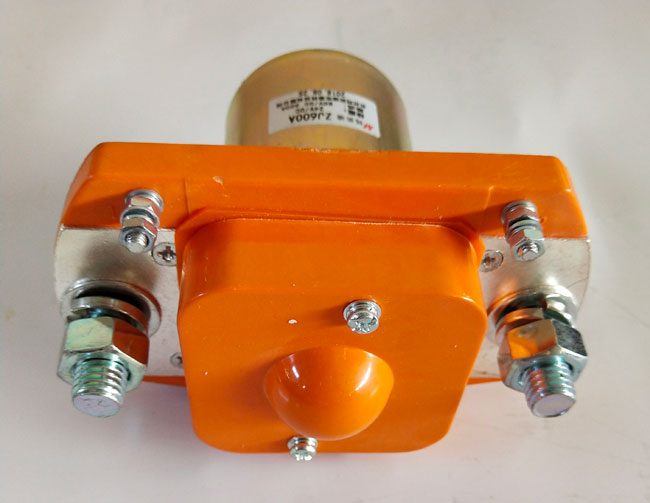 推土機(jī) sd16 sd22 sd32 零件電池繼電器 推土機(jī) sd16 sd22 sd32 零件電池繼電器