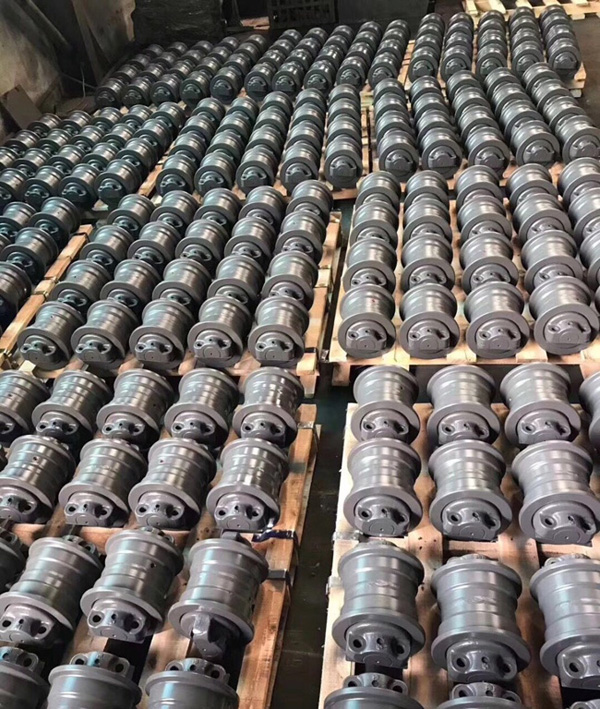 挖機(jī) Komatsu支重輪