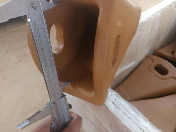 挖掘機(jī)斗齒